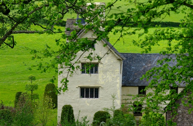 allt-y-bela allt-y-bela