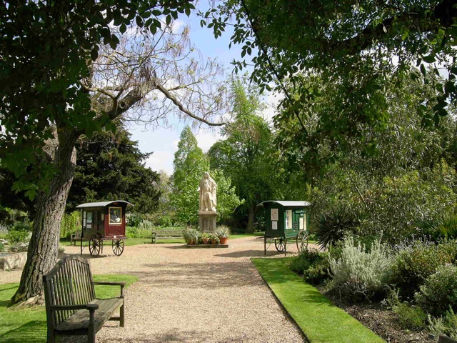 chelsea-physic-garden1 chelsea-physic-garden1
