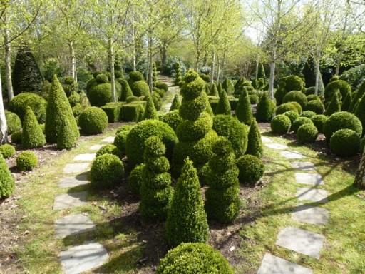 english topiary garden