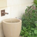 simple water feature at the chelsea flower show