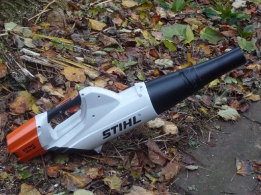 stihl battery powered leaf blower