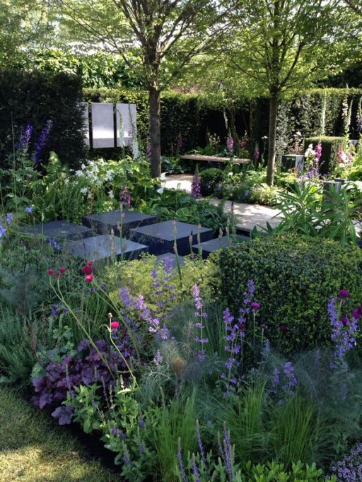 cool planting in this shady garden