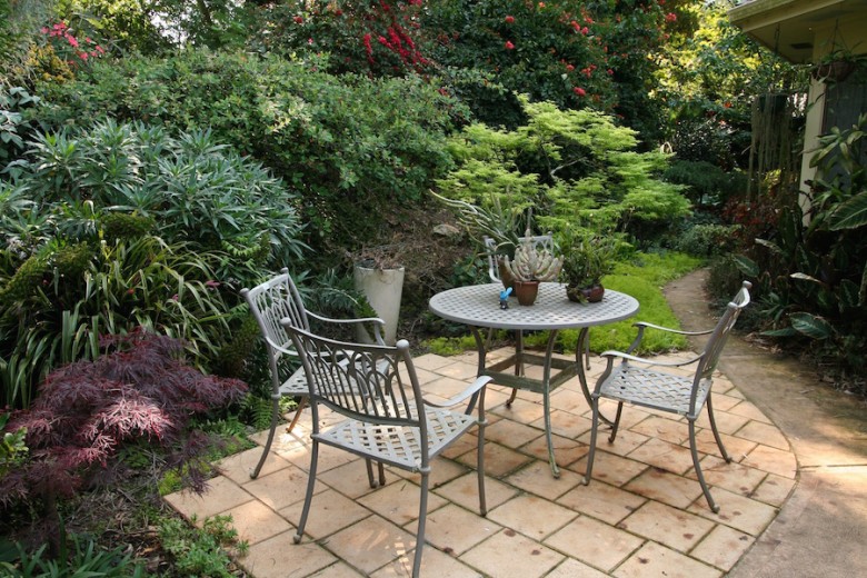aluminium garden table and chairs