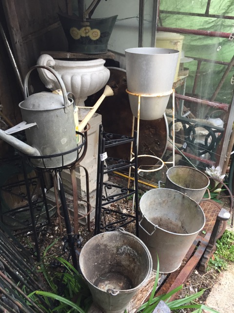 cottage garden pots