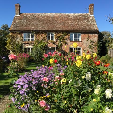 Choosing A Garden Path The Enduring Gardener